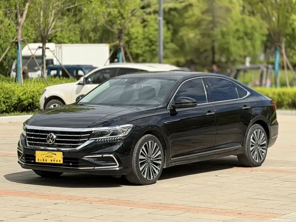 Volkswagen Passat 2021