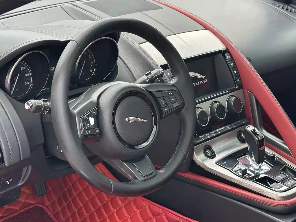 Jaguar F-TYPE — миниатюра 13