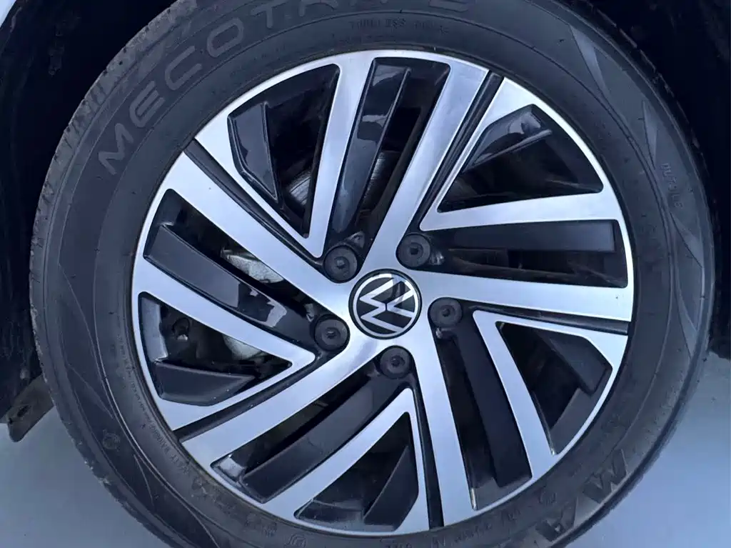 Volkswagen Lavida — миниатюра 24