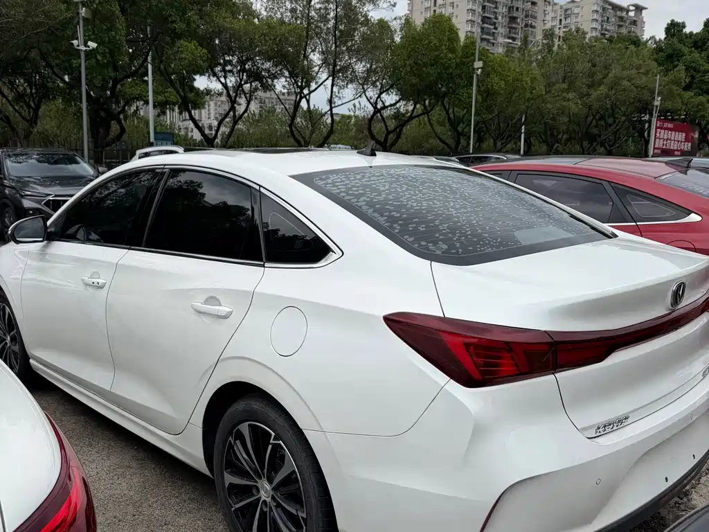 Changan Eado — миниатюра 13