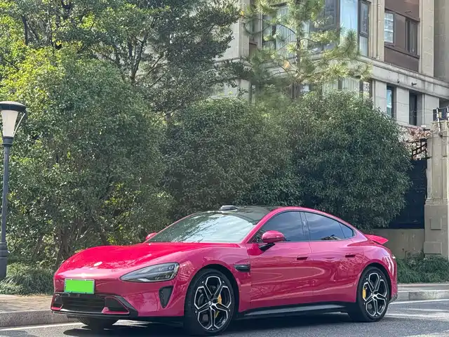 XIAOMI CAR XIAOMI SU7 2024