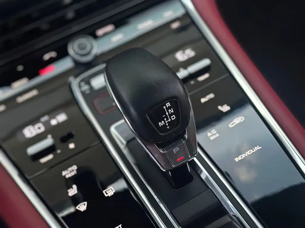 Porsche Panamera — миниатюра 14