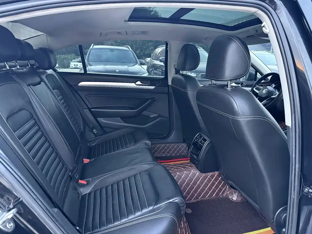 Volkswagen Magotan — миниатюра 8