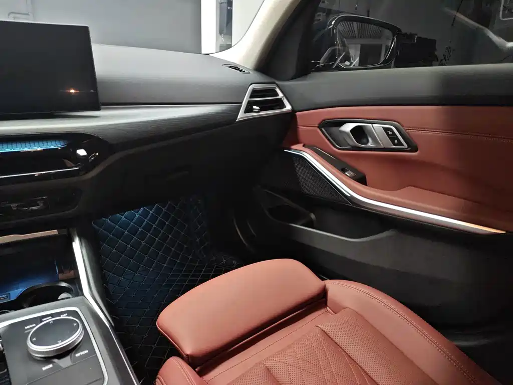 BMW 3 Series — миниатюра 9