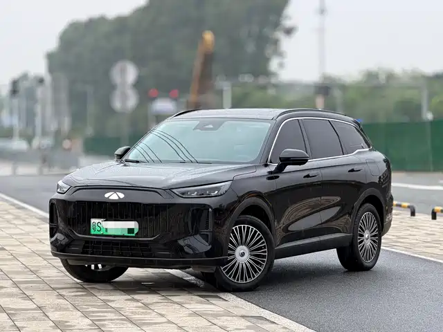 2025 Chery Tiggo 8L