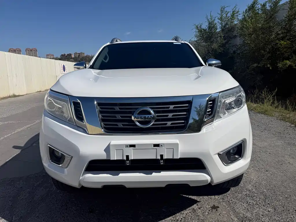 Nissan Navara — миниатюра 2