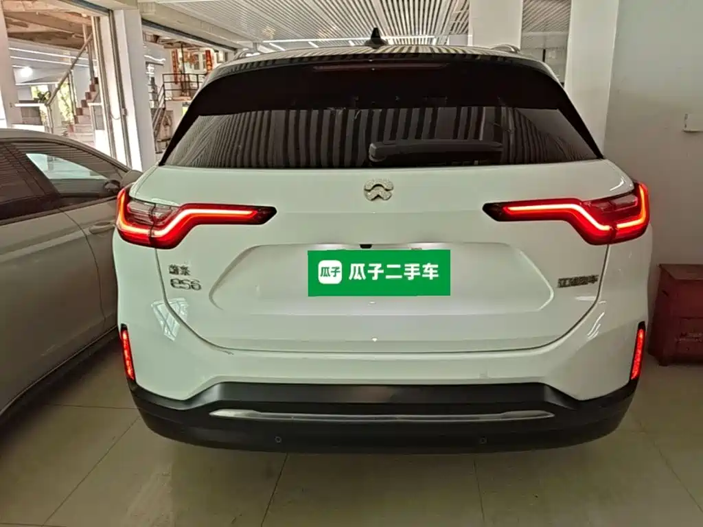 NIO ES6 — миниатюра 6