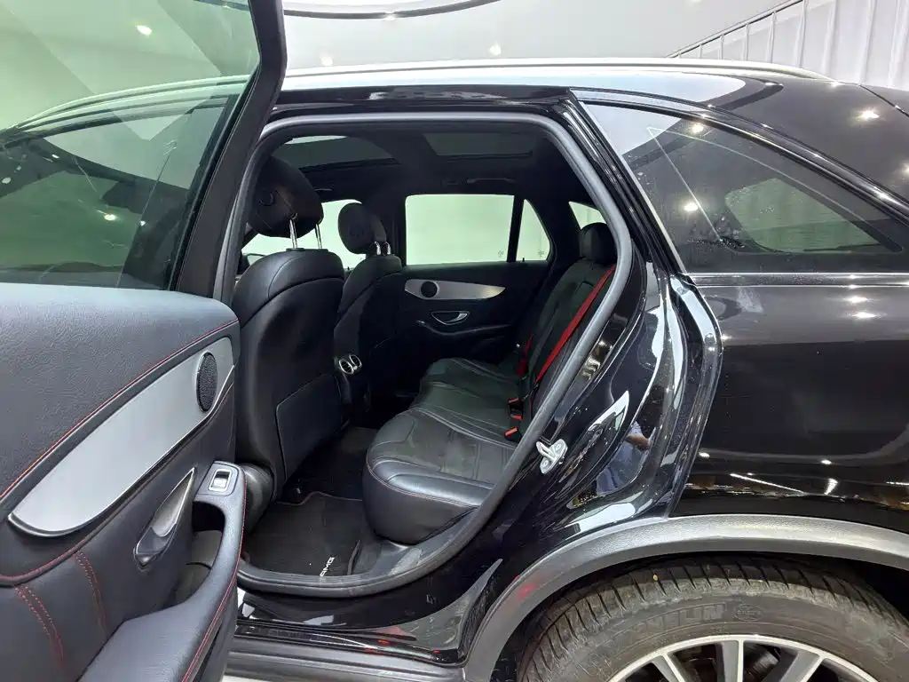 Mercedes-Benz GLC AMG — миниатюра 11