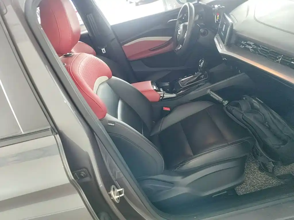 MG MG5 — миниатюра 25