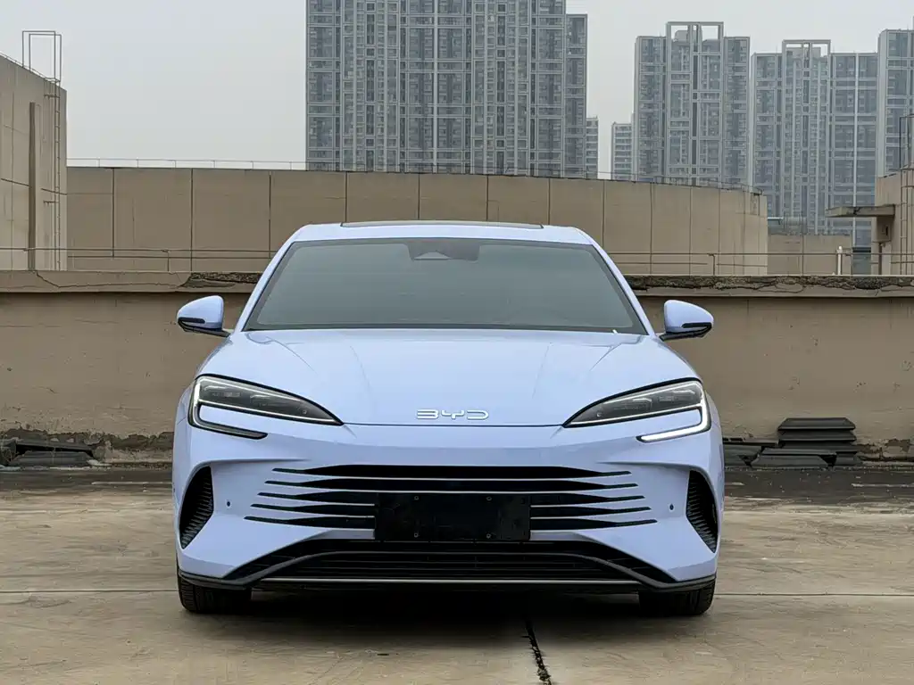 BYD Seal — миниатюра 2