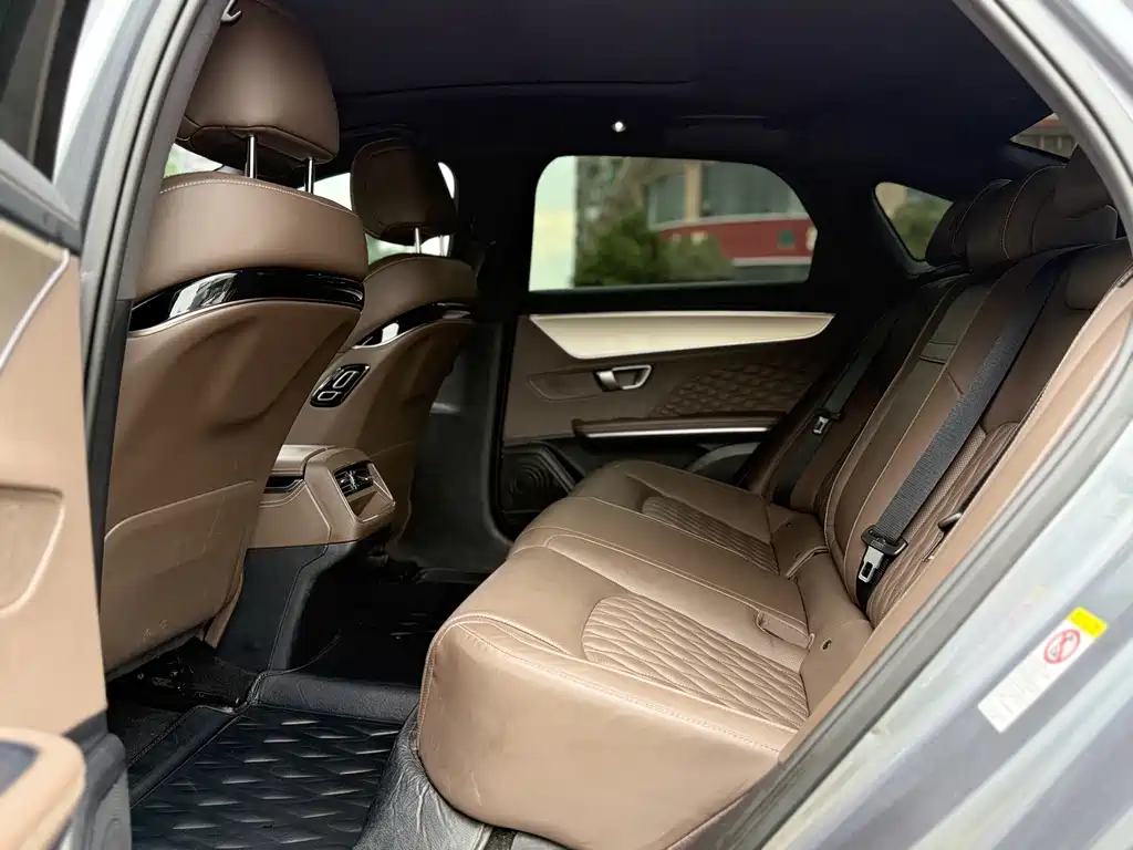 BYD Han — миниатюра 8