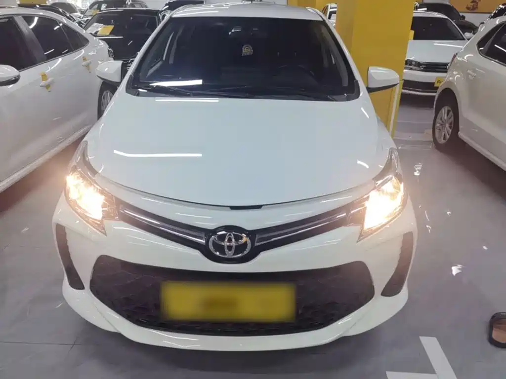 Toyota Vios FS — миниатюра 3