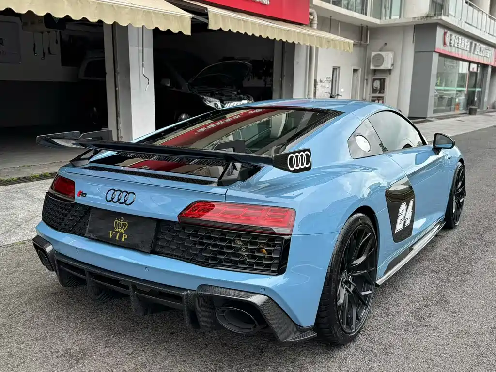 Audi R8 — миниатюра 7