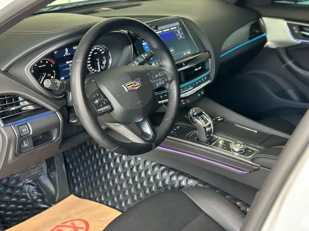 Cadillac CT5 — миниатюра 12