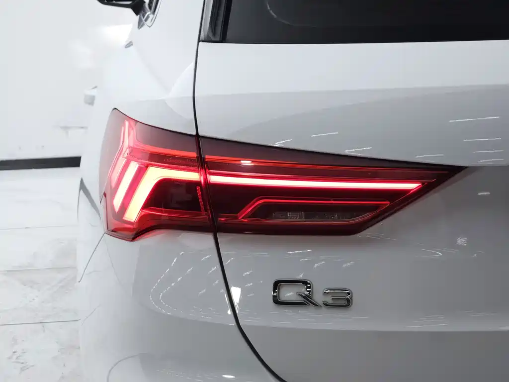 Audi Q3 — миниатюра 19