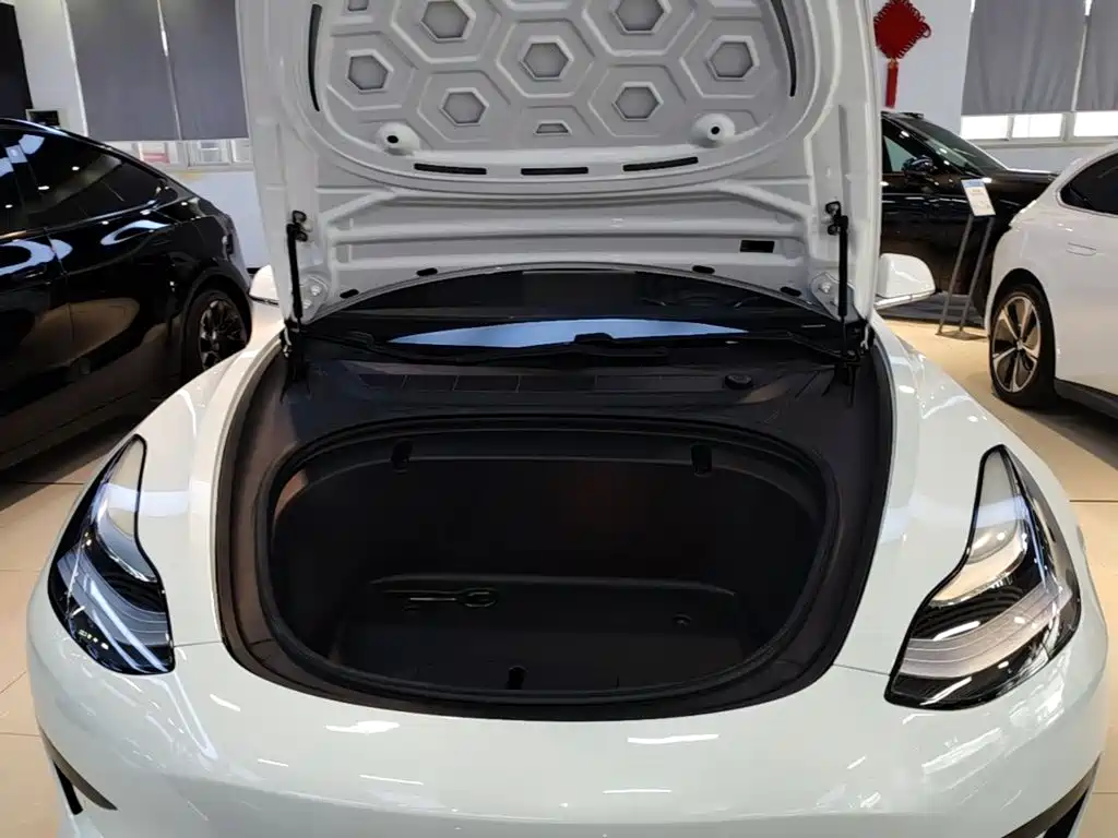 Tesla Model 3 — фотографии объявления, Фото 20