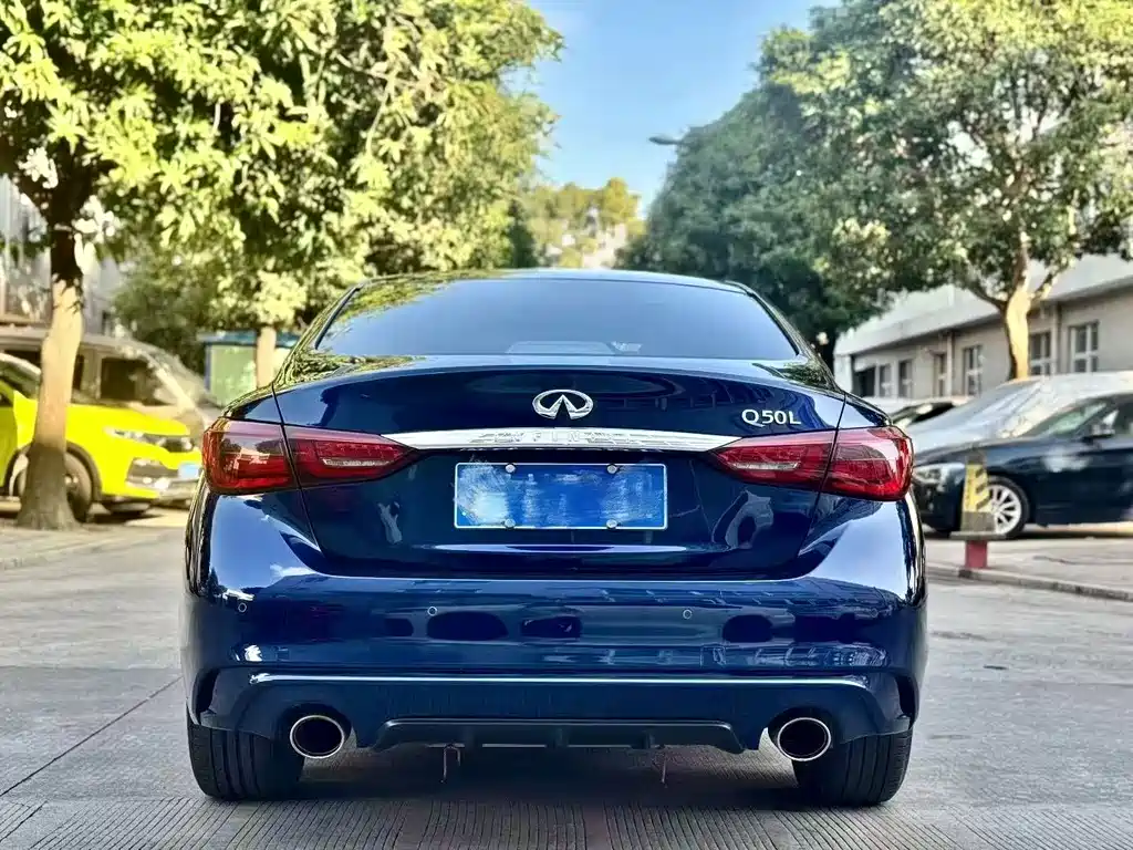 Infiniti Q50L — миниатюра 8