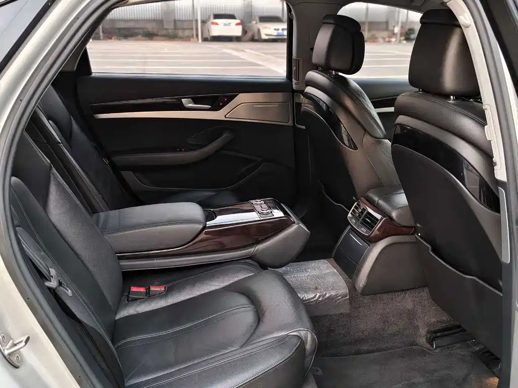 Audi A8 A8L 45 TFSI quattro Comfort Type, фото 12