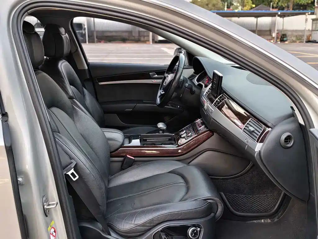 Audi A8 A8L 45 TFSI quattro Comfort Type, фото 11