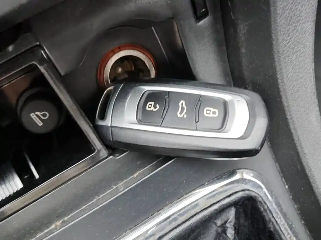 Geely Emgrand — миниатюра 9