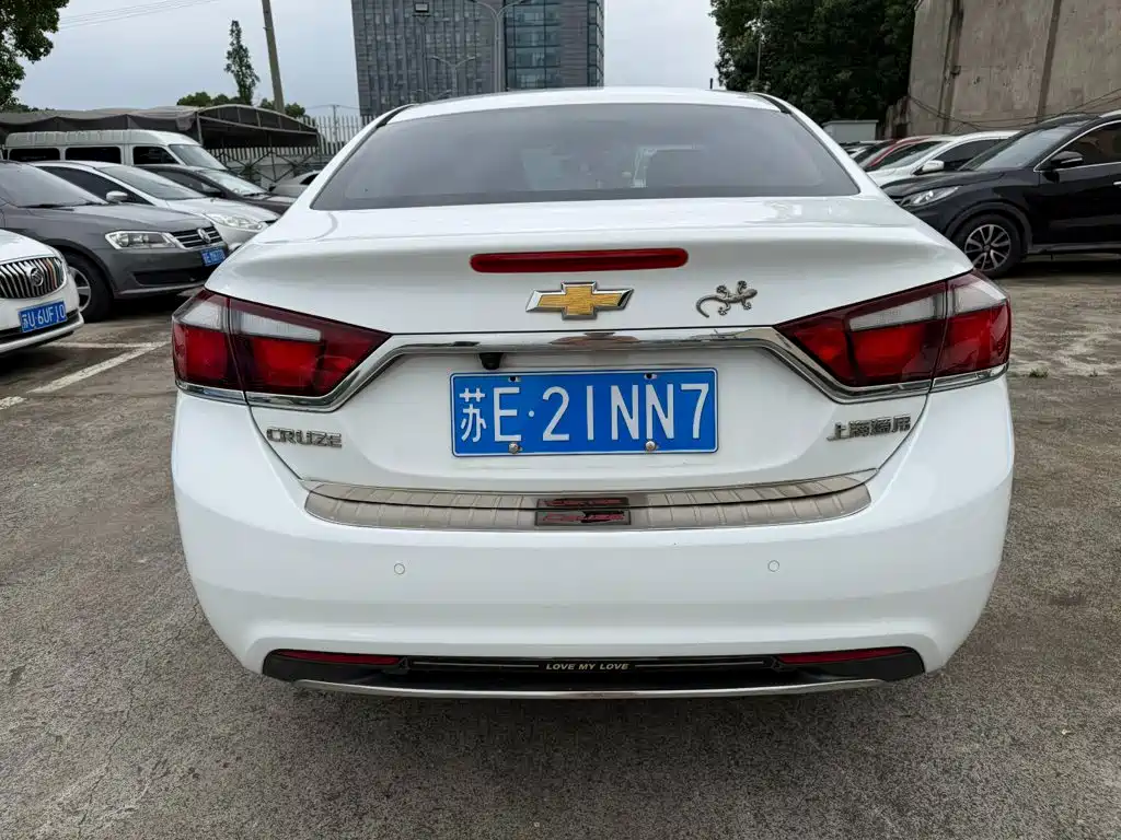 Chevrolet Cruze — миниатюра 6