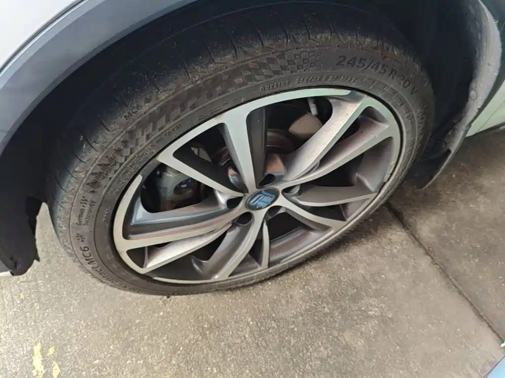 BYD Tang New Energy — миниатюра 23