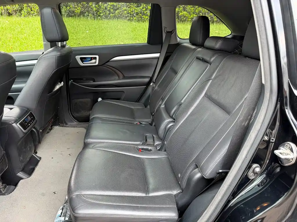 Toyota Highlander — миниатюра 12