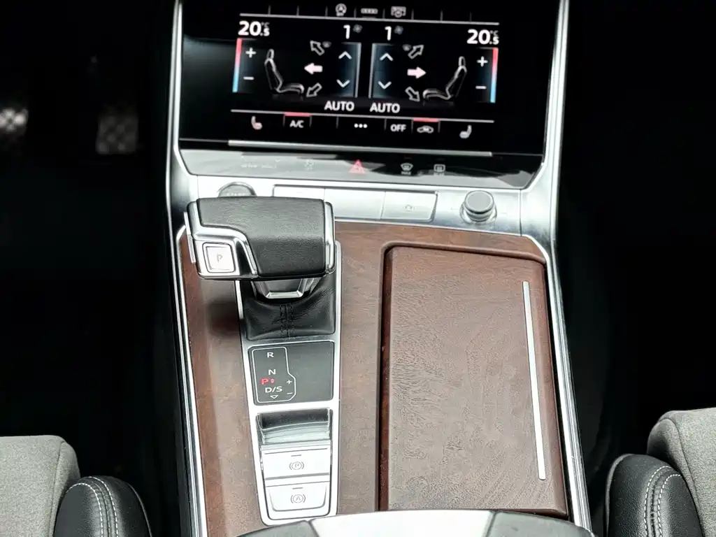 Audi A6L 2023 — фото 11