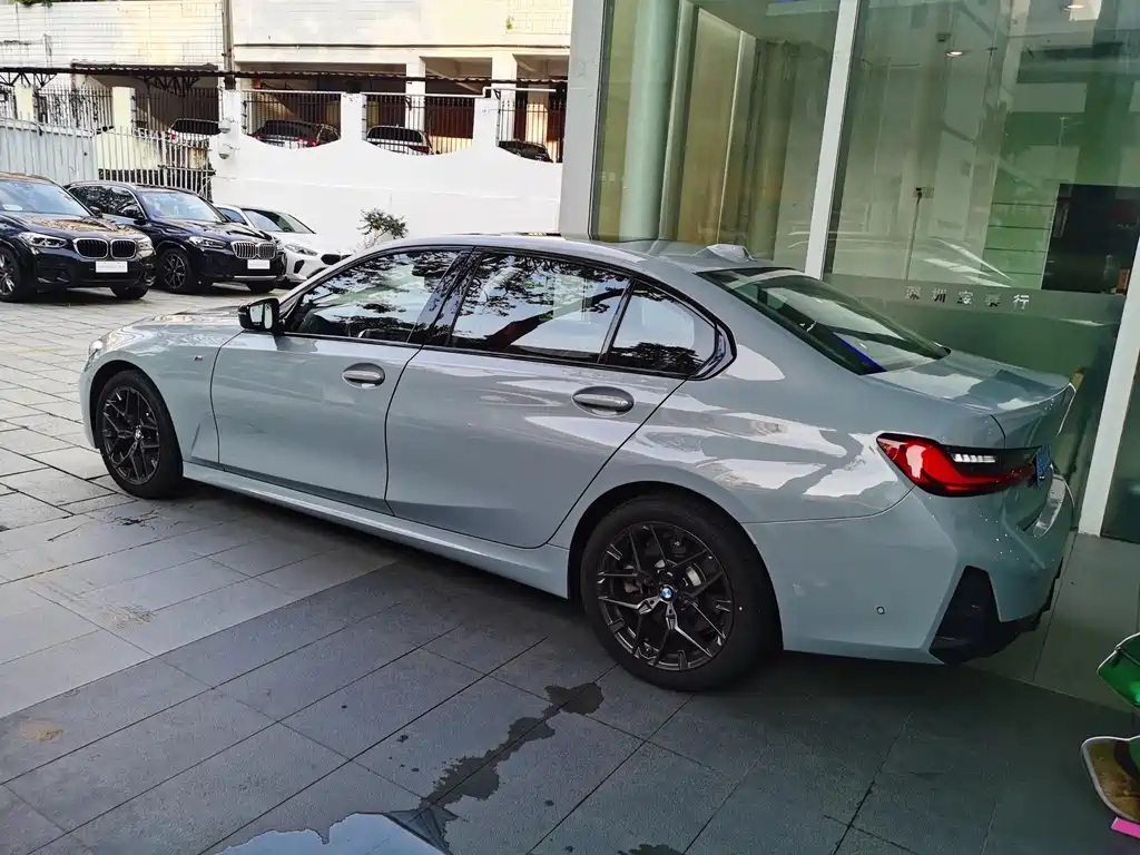BMW 3 Series 3 2025 330Li M Sport