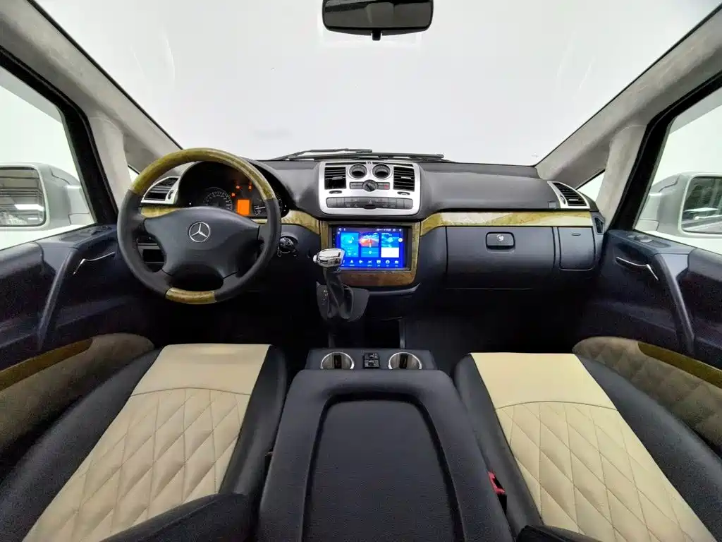 Mercedes-Benz Vito — миниатюра 25