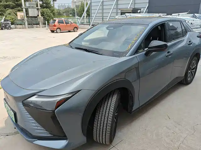 LEXUS  RZ 2024