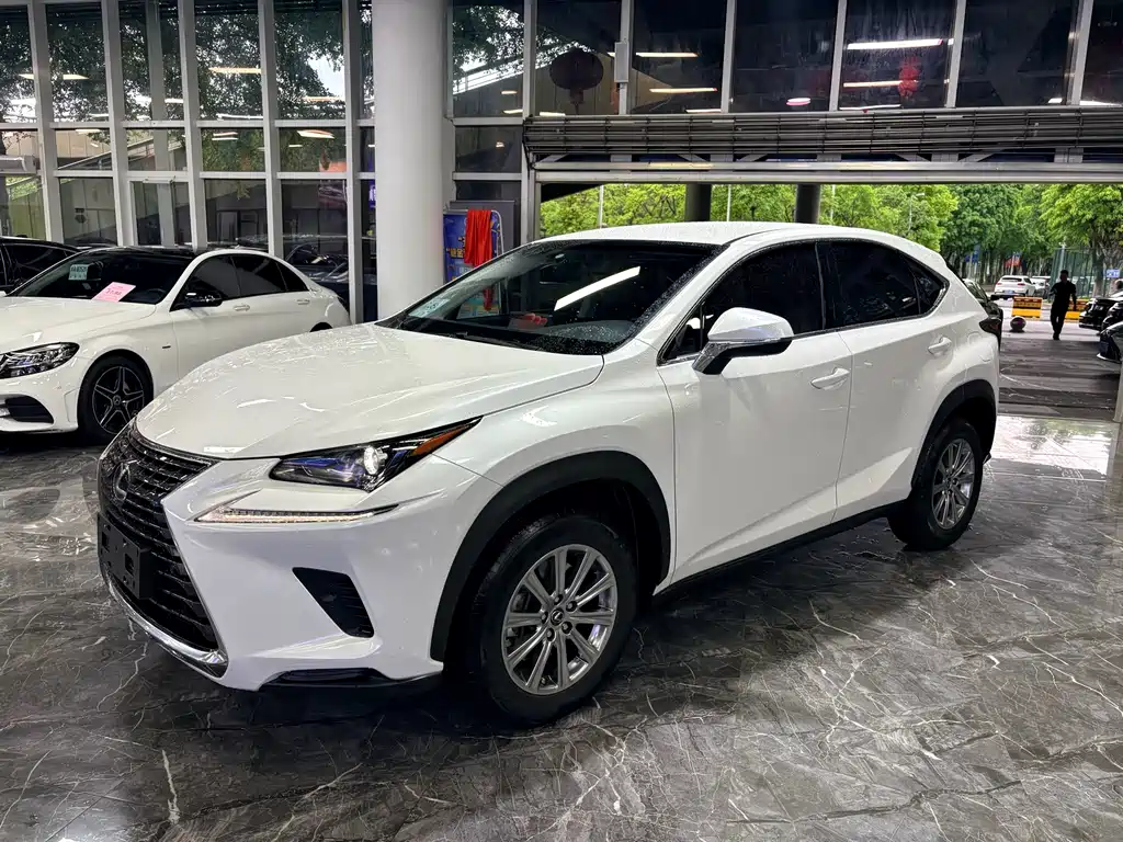 Lexus NX 2017