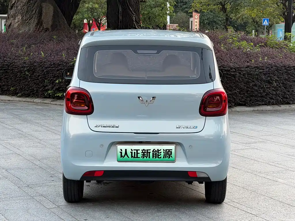 Wuling MINIEV — миниатюра 14