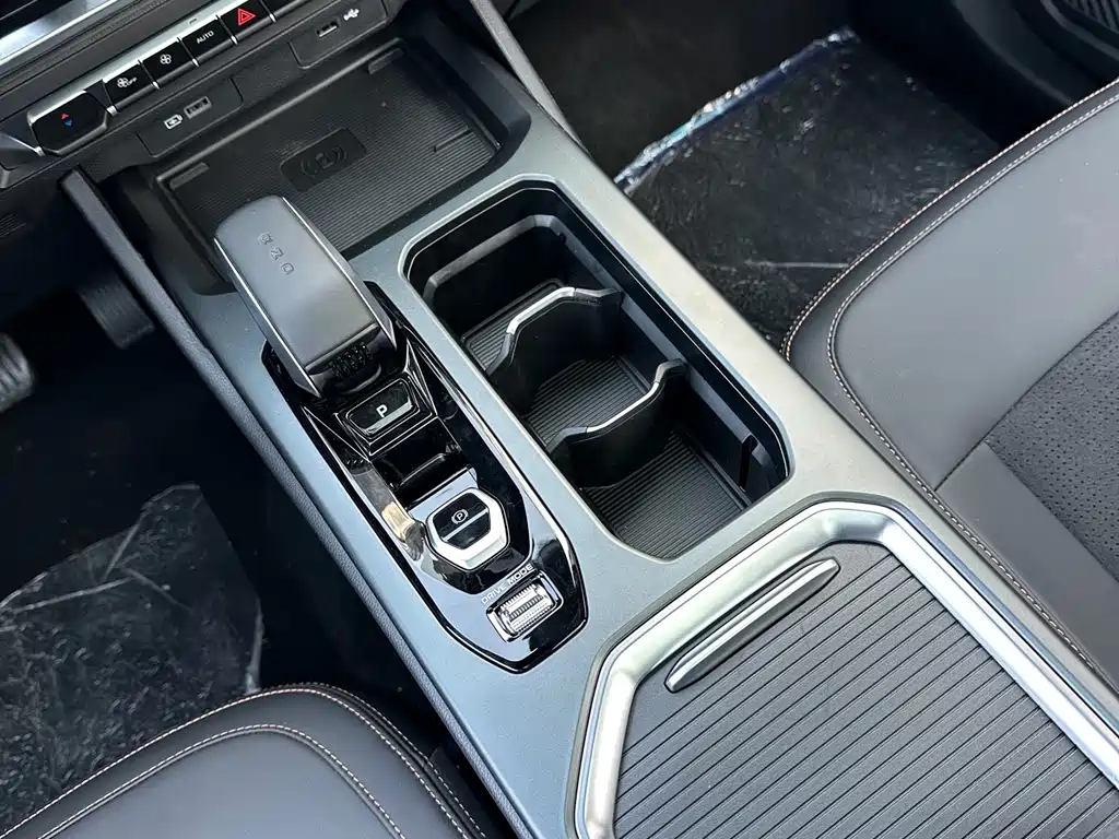 GEELY AUTOMOBILE HAOYUE L