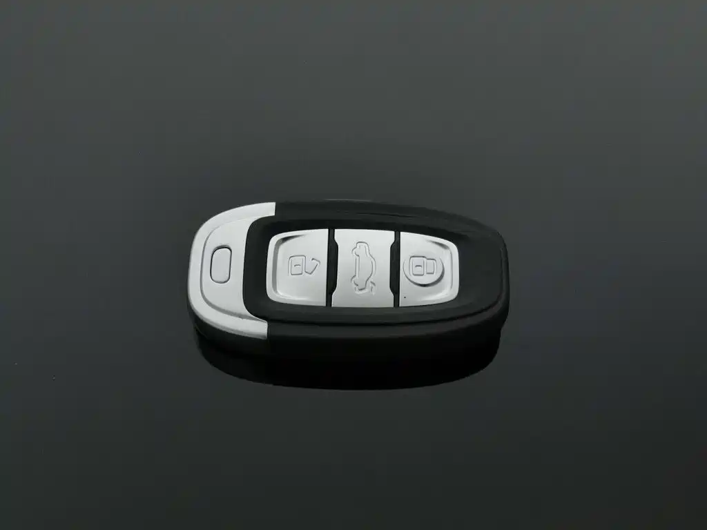 Hongqi Hongqi E-QM5 — миниатюра 19