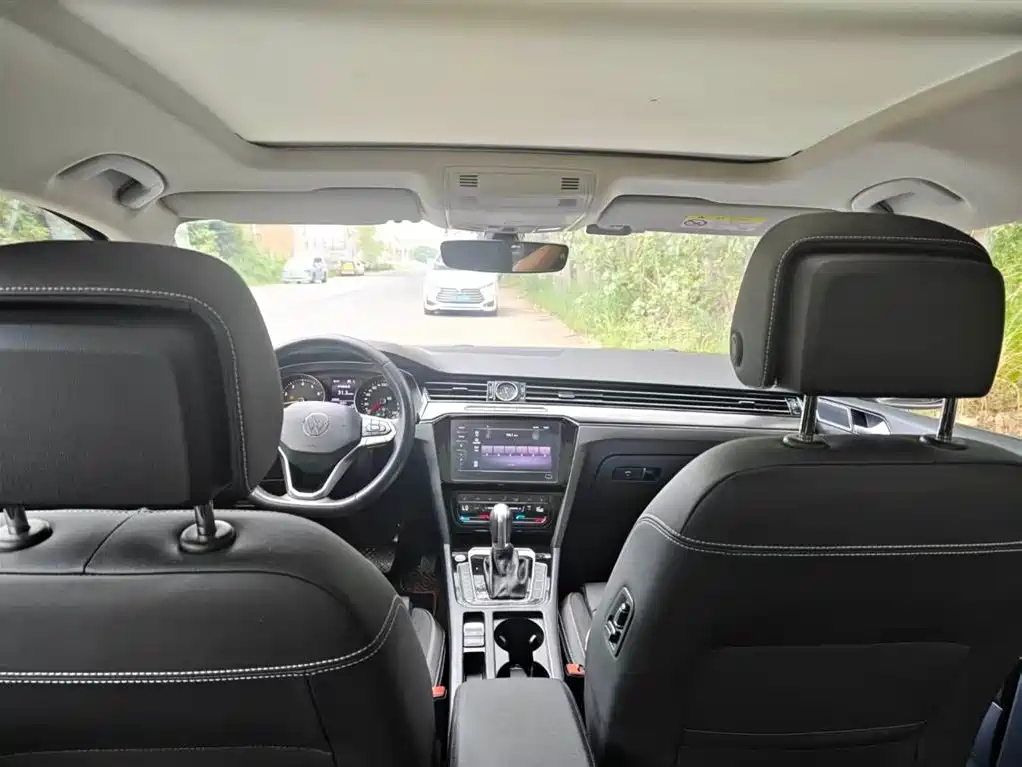 Volkswagen Magotan 2021 330TSI DSG 30