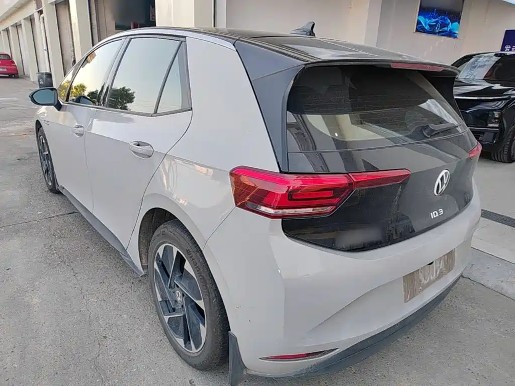 Volkswagen ID.3 — миниатюра 5