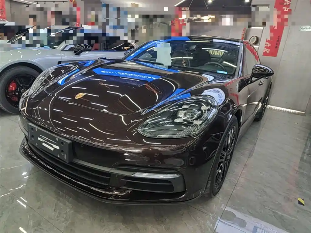 Porsche Panamera 2019