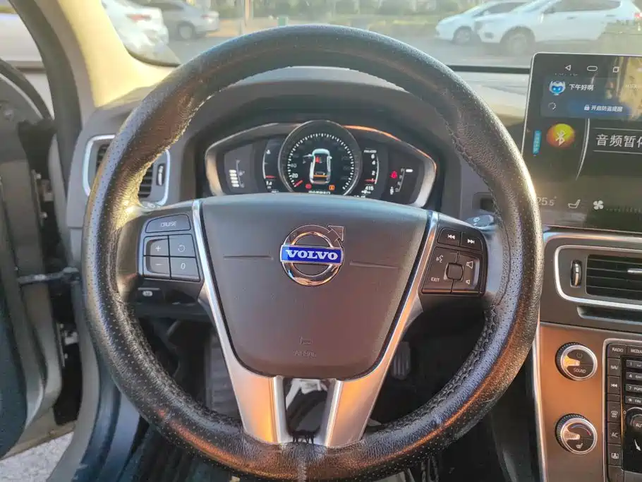 Volvo S60 — миниатюра 15