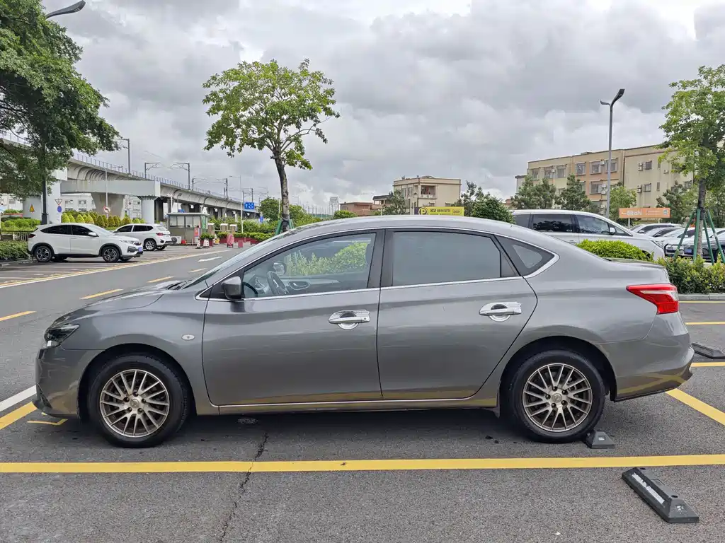 Nissan Sylphy 2019 1.6XE CVT Comfort
