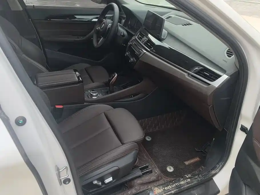 BMW X1 — миниатюра 8
