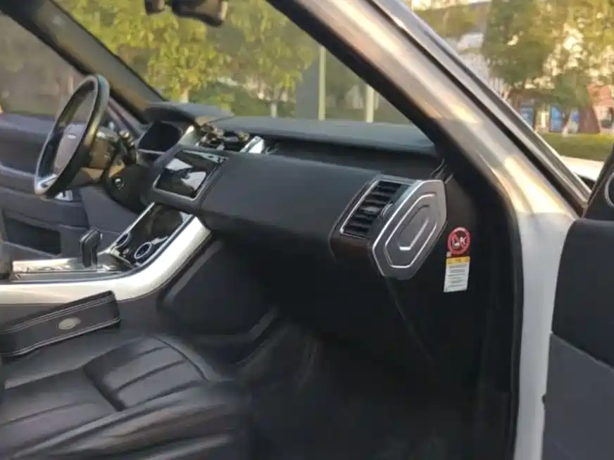 LAND ROVER RANGE ROVER SPORT NEW ENERGY