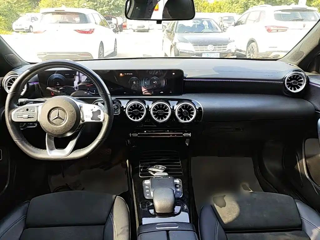 Mercedes-Benz A-Class — миниатюра 10