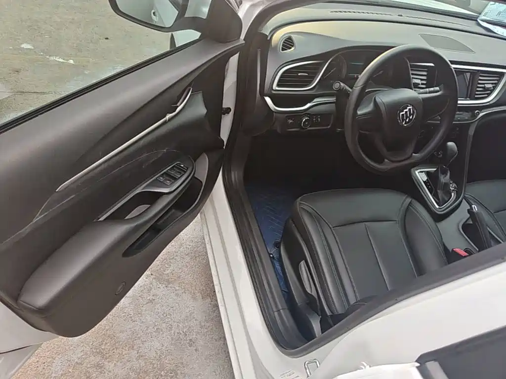 Buick Excelle — миниатюра 16
