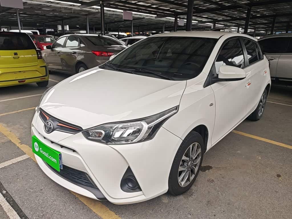 Toyota YARiS L Zhi Xuan 1.5 л 2021 г. Белый, пробег 47300 км
