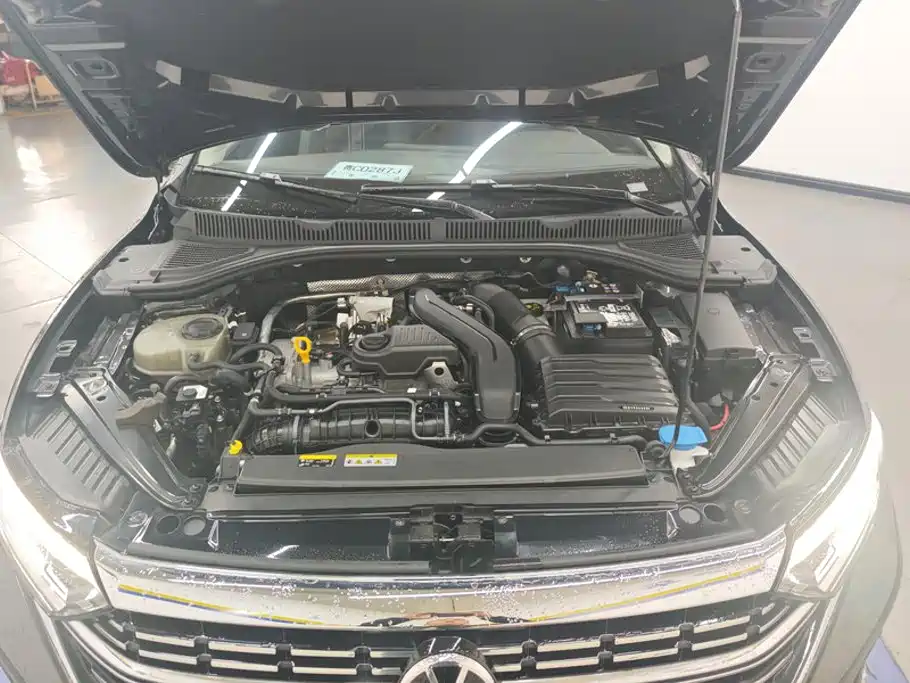 Volkswagen Sagitar — миниатюра 10
