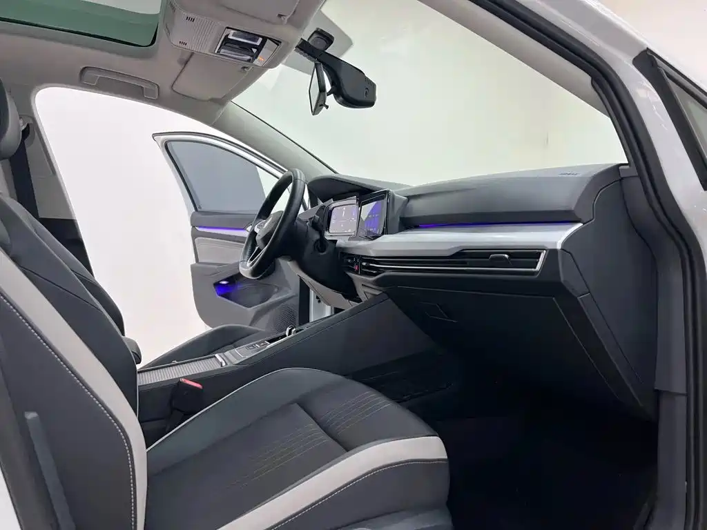 Volkswagen Golf — миниатюра 5