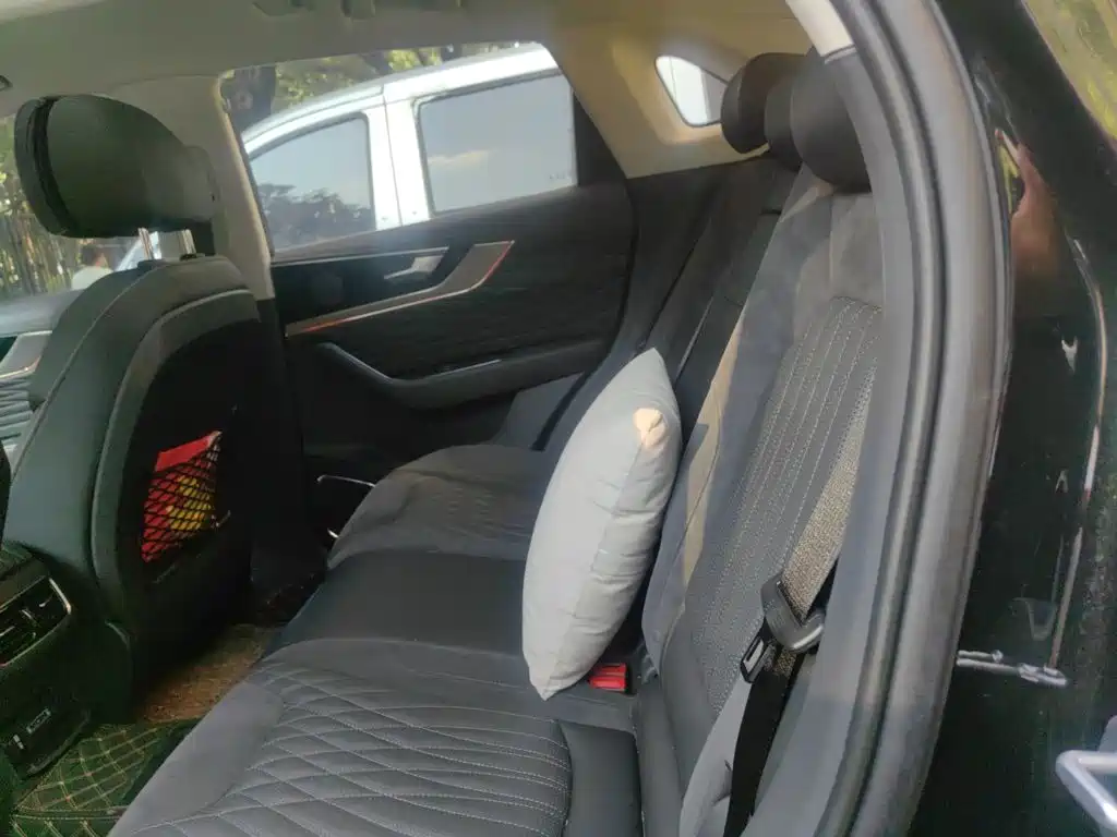 Hongqi Hongqi HS5 — миниатюра 13