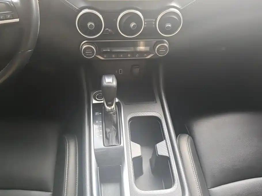 Nissan Sylphy — миниатюра 16