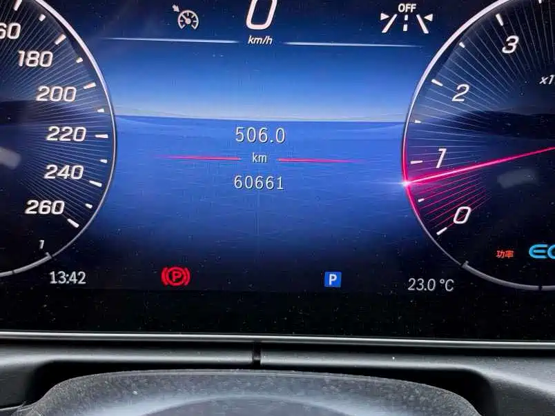 Mercedes-Benz C-Class — миниатюра 14